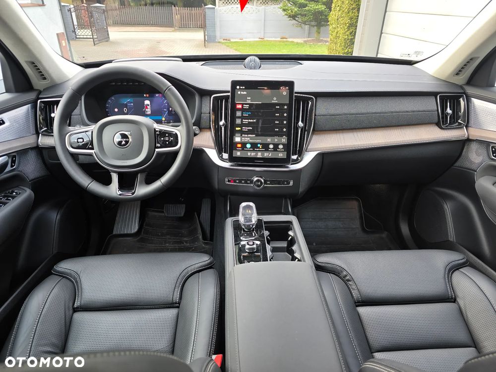 Volvo XC 90 T8 AWD Ultra Black Edition - 14