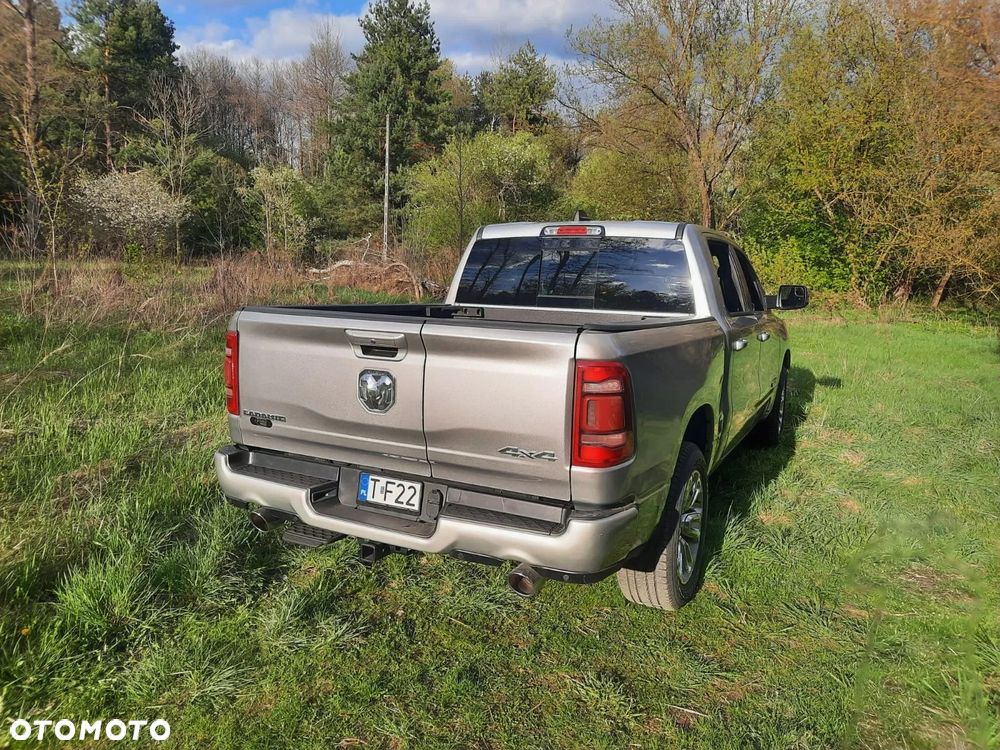 RAM 1500 Crew Cab Shortbed Laramie - 20