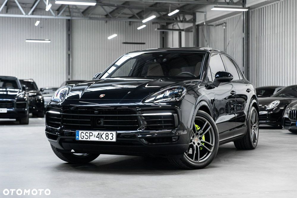 Porsche Cayenne - 4