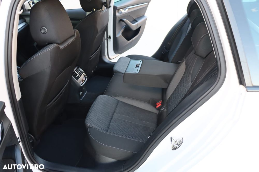 Skoda Octavia 2.0 TDI Clever - 11