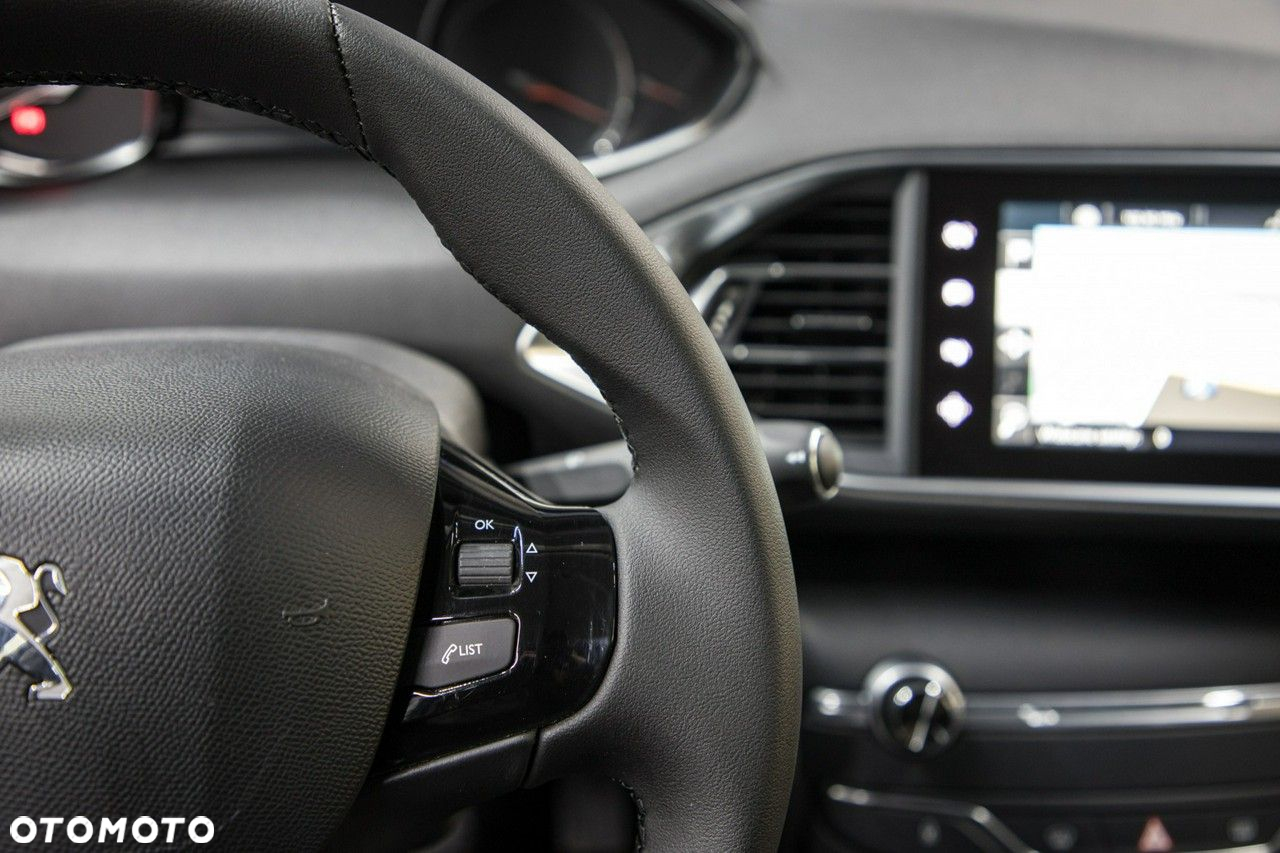 Peugeot 308 - 26
