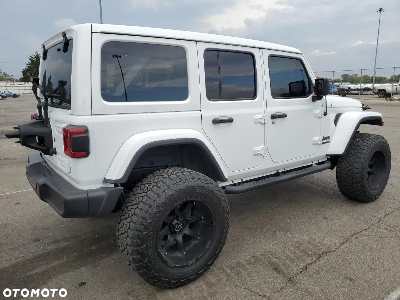 Jeep Wrangler - 5