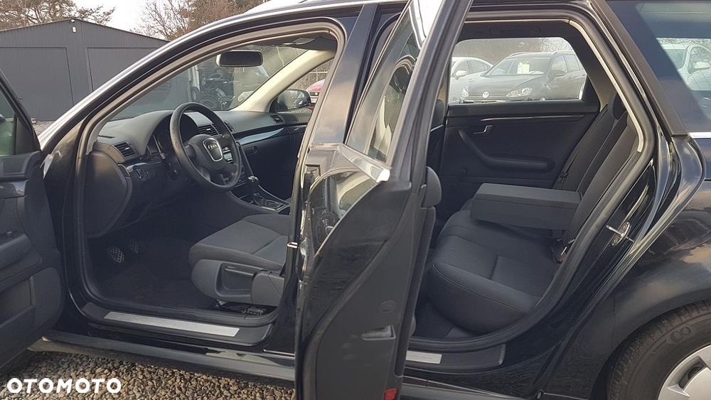 Audi A4 Avant 1.8T - 19