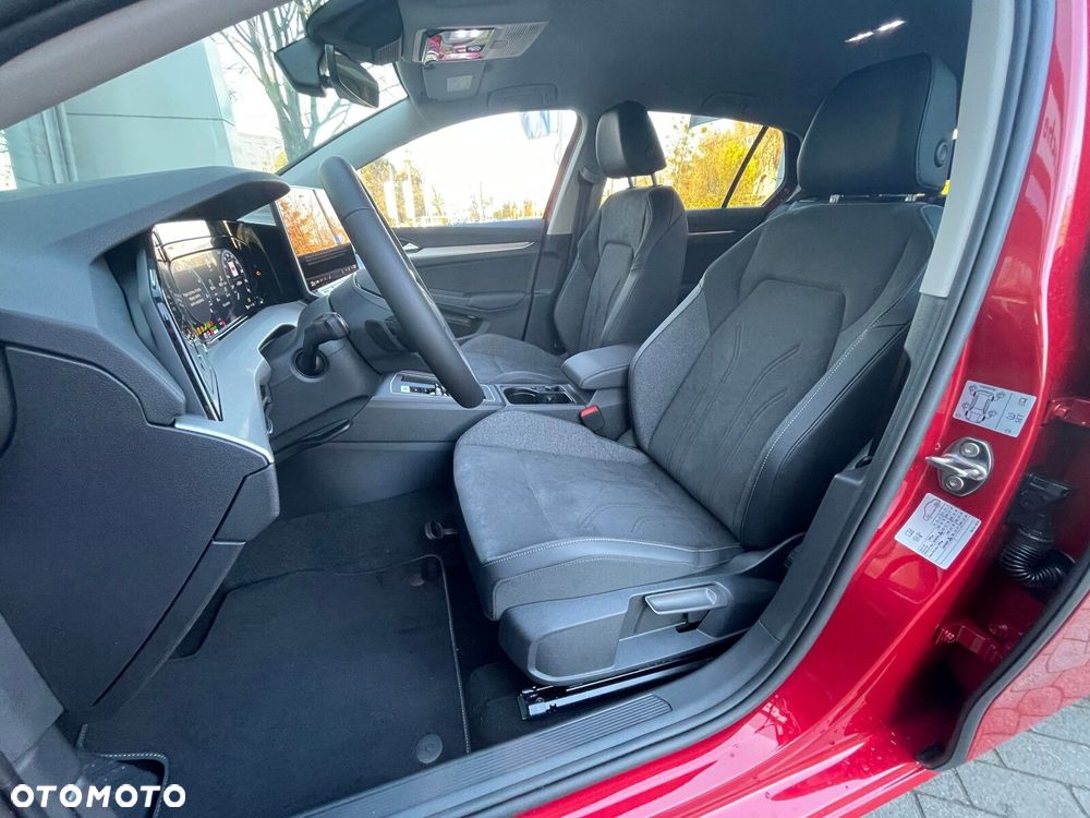 Volkswagen Golf - 13