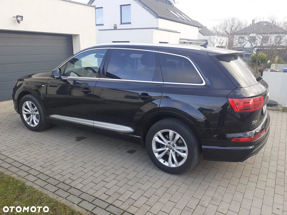 Audi Q7 - 8