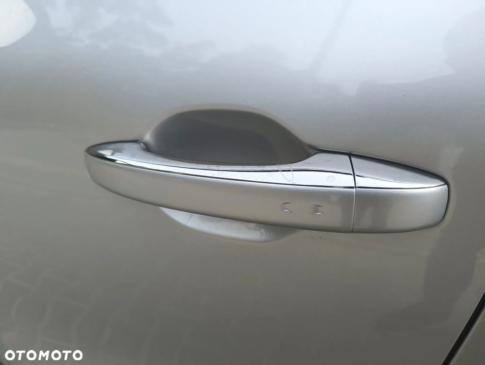 Renault Scenic ENERGY dCi 160 EDC BOSE EDITION - 24