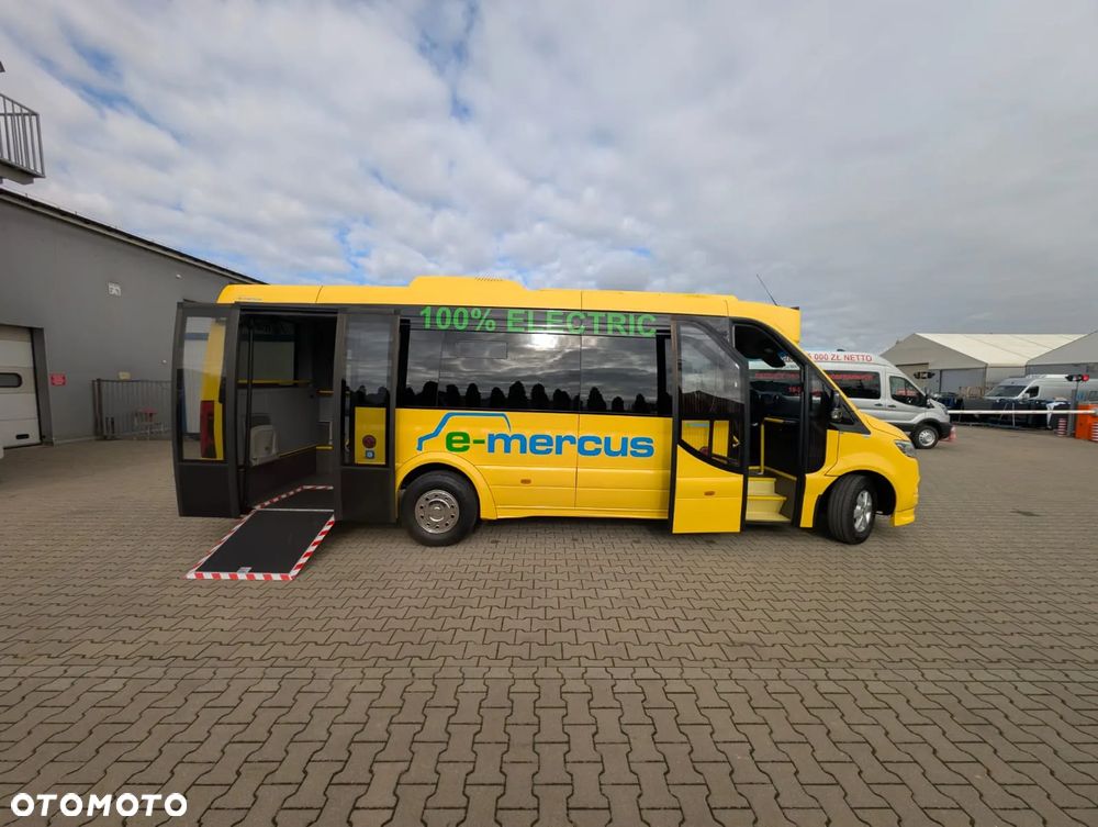 Mercedes-Benz eSprinter - 4