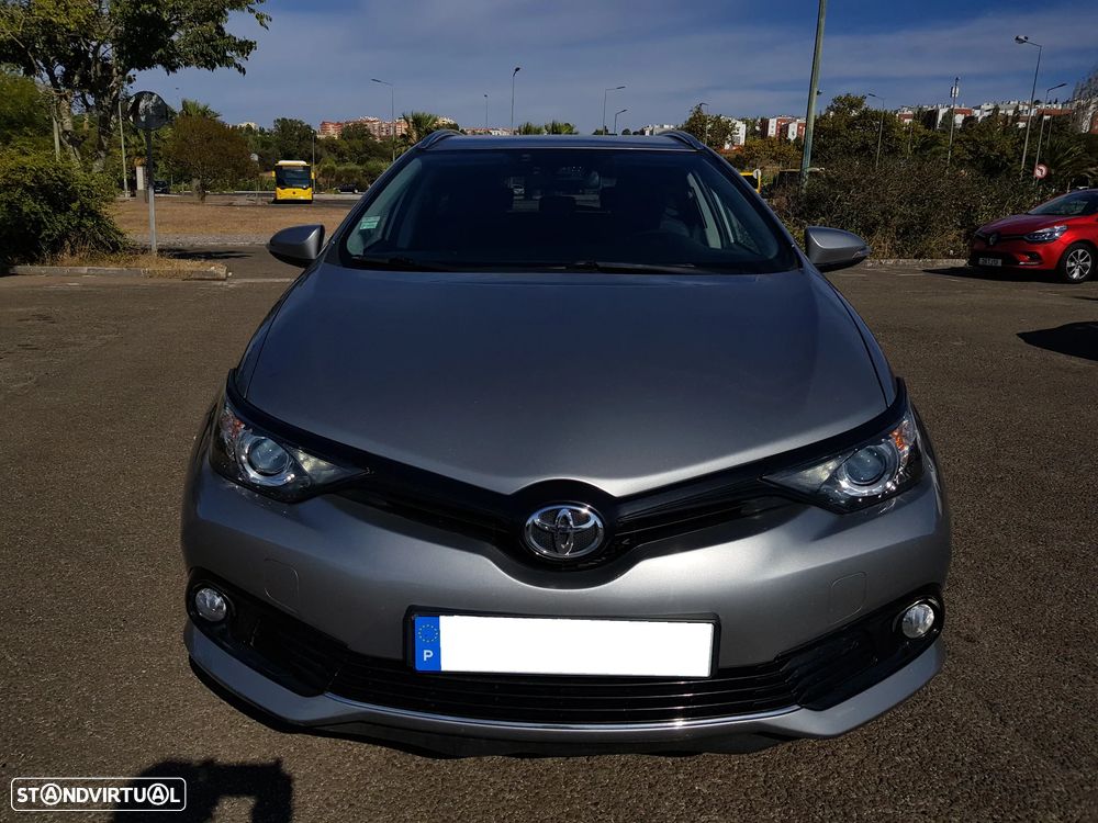 Toyota Auris Touring Sports 1.4 D-4D C.+P.Techo+P.Sport - 3