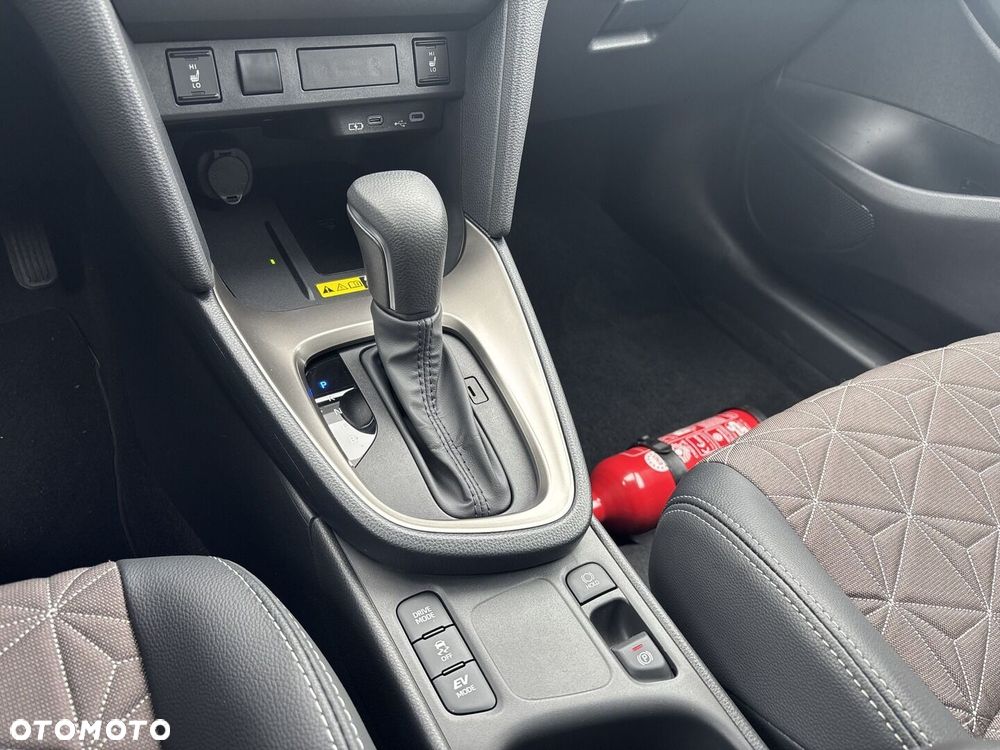 Toyota Yaris Cross - 28