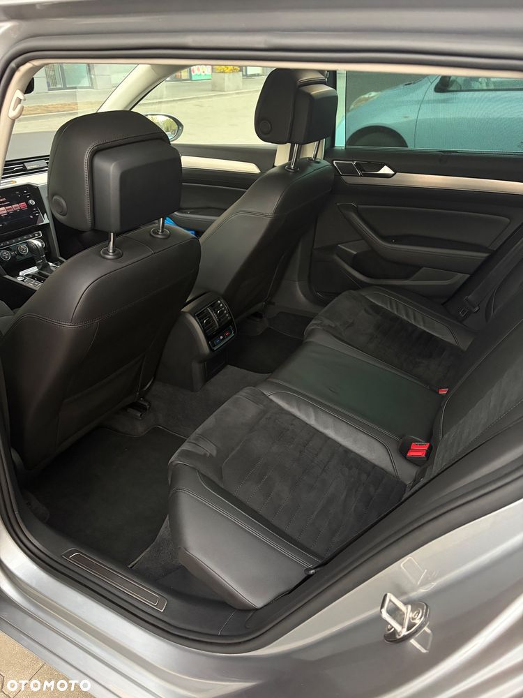 Volkswagen Passat 2.0 TDI SCR DSG Highline - 5
