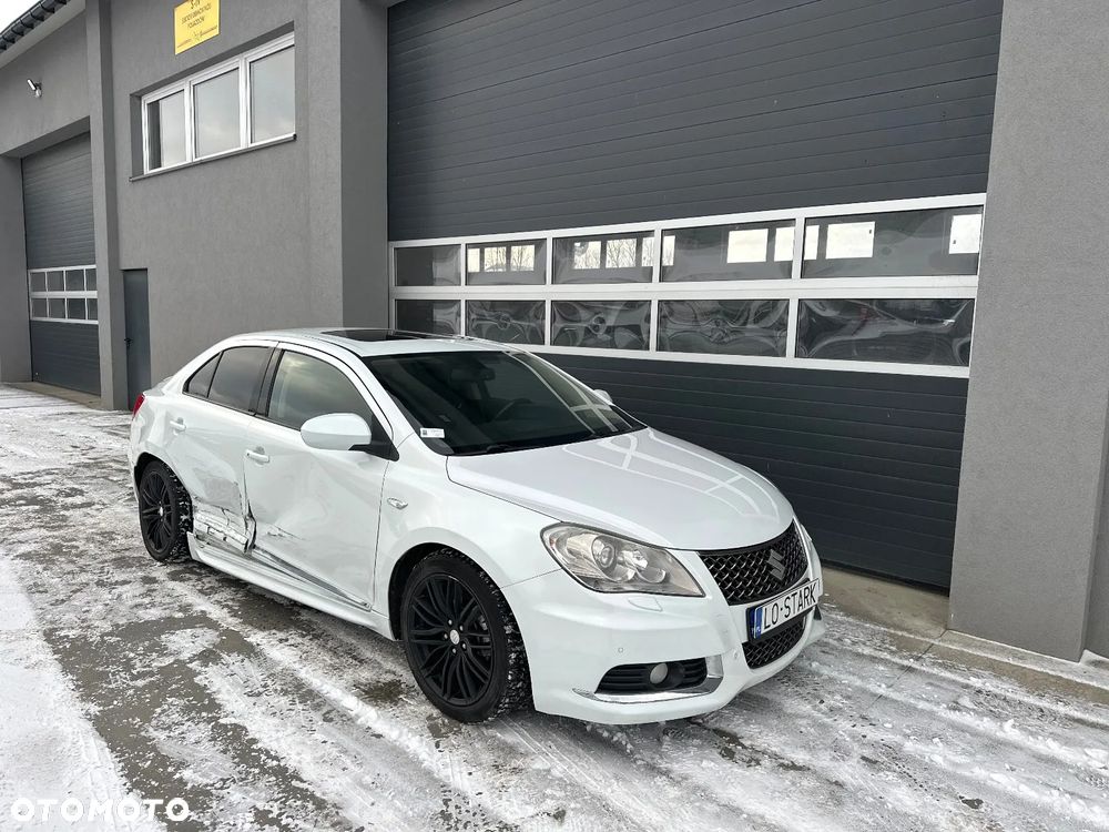 Suzuki Kizashi 2.4 4x4 CVT Sport - 7