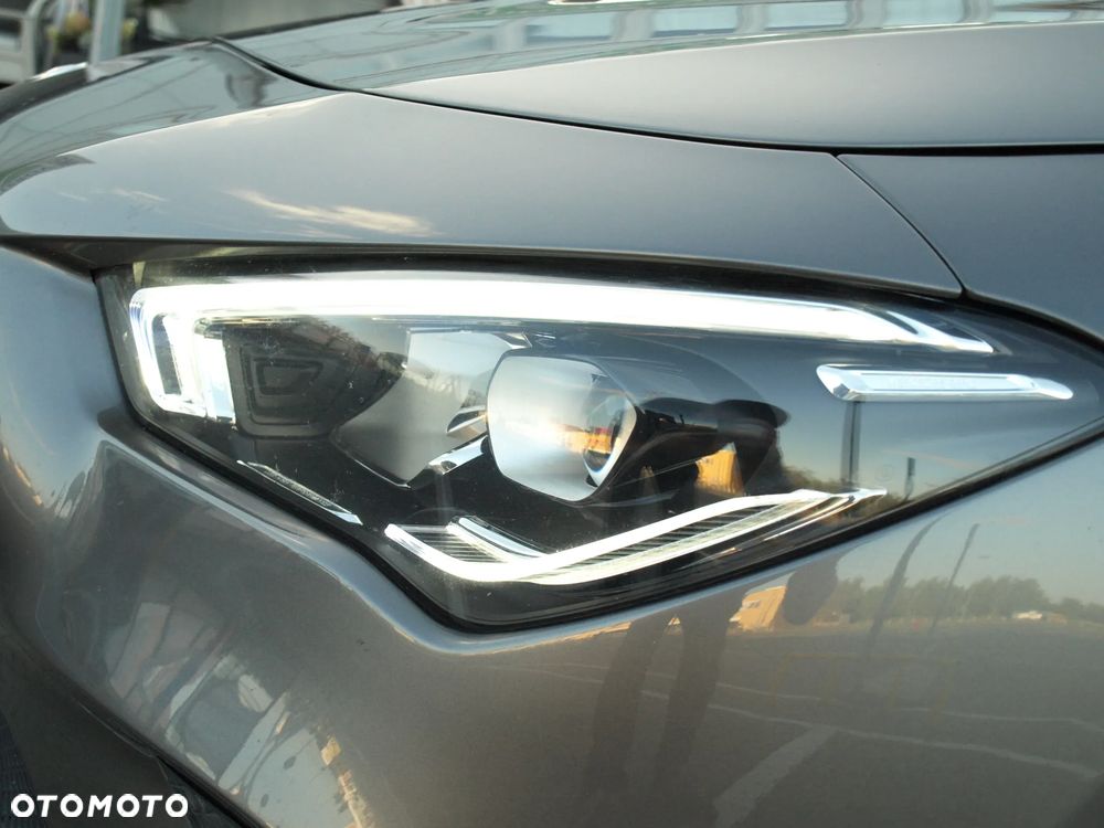 Mercedes-Benz CLA 220 d 8G-DCT - 35
