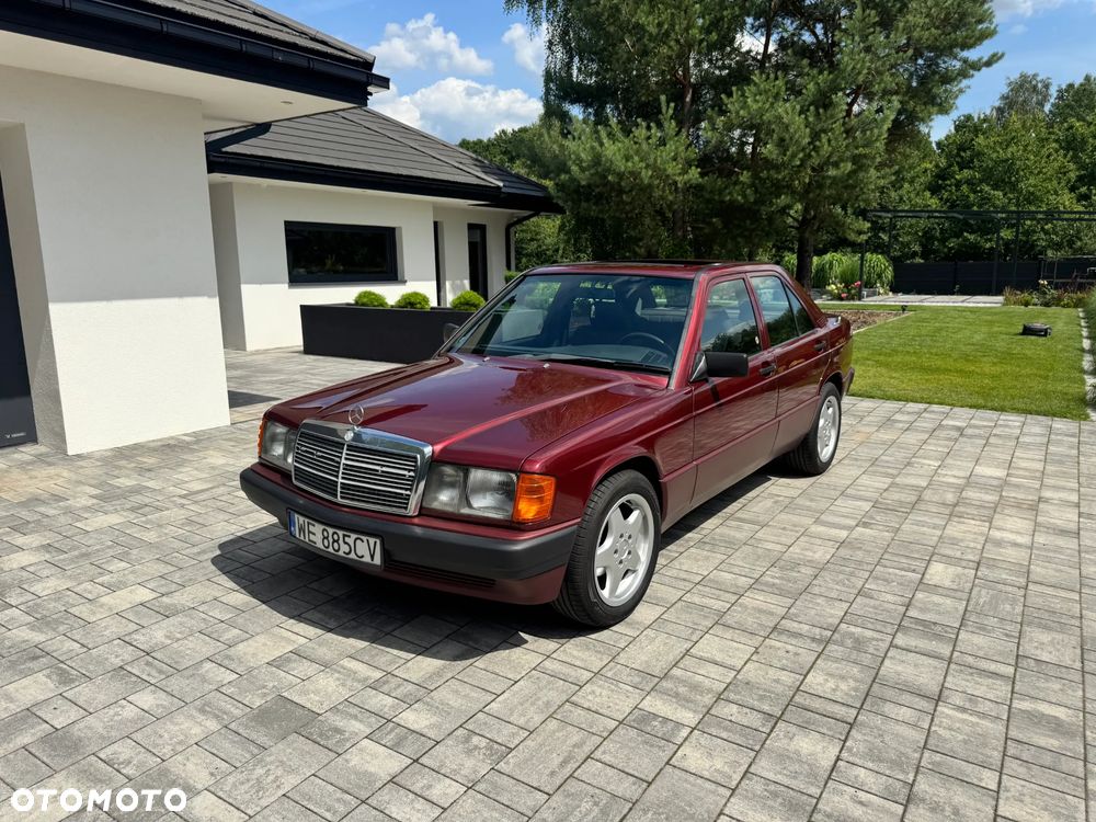 Mercedes-Benz W201 (190) - 3