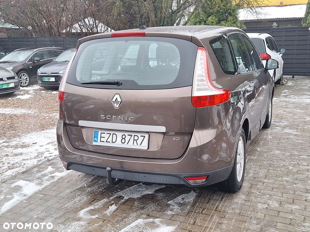 Renault Grand Scenic Gr 1.9 dCi Luxe Privilege - 16