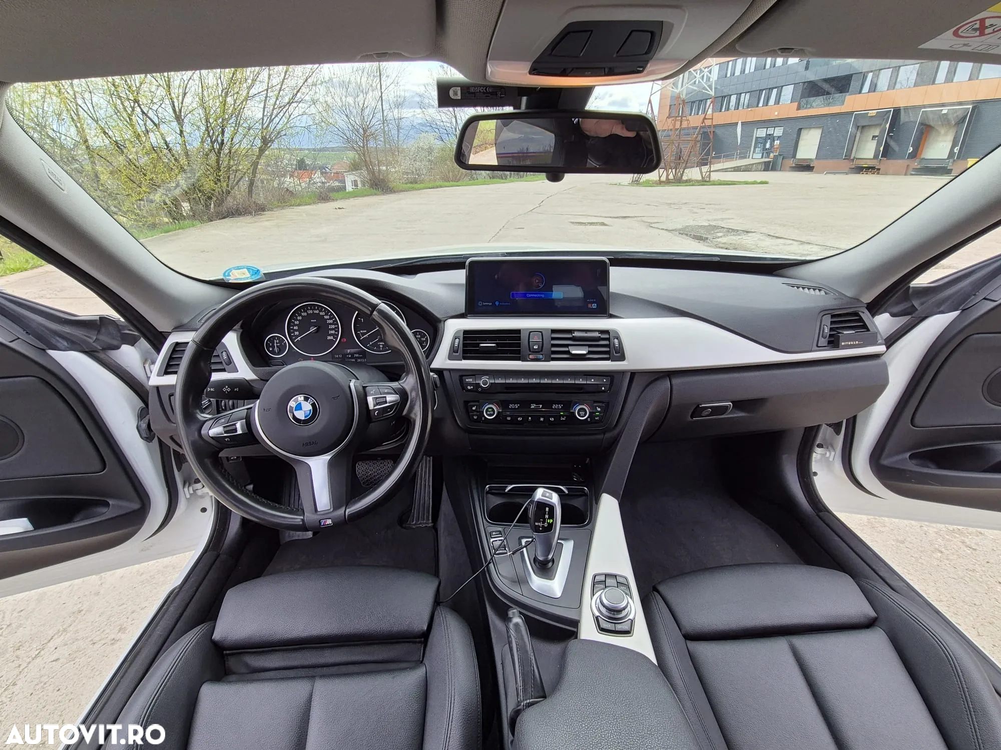 BMW Seria 3 320d GT Aut. - 8