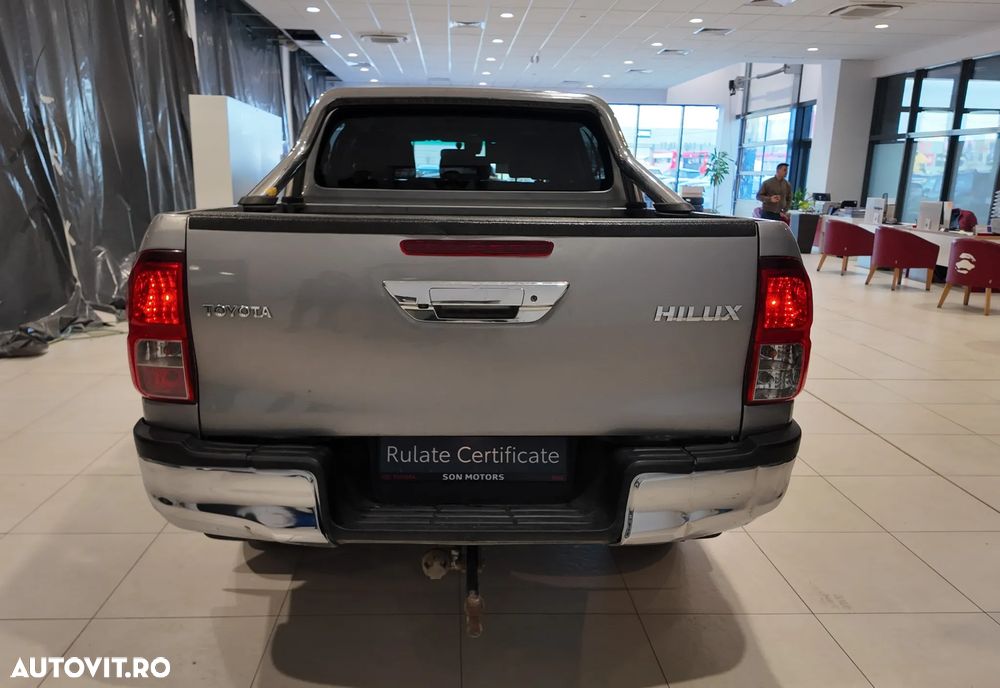 Toyota Hilux 2.4D 150CP 4x4 Double Cab AT Style - 6