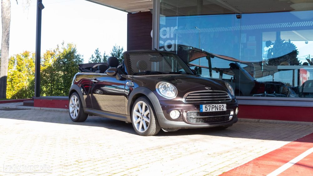 MINI Cabrio Cooper D - 2