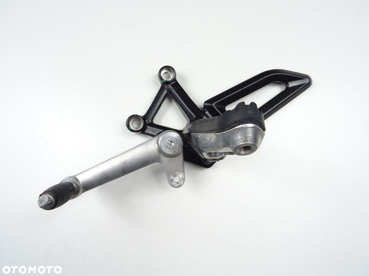APRILIA TUONO 125 RS4 125 SET PONÓŻEK LEWY PRZÓD PRZEDNI DŹWIGNIA 23 - 2