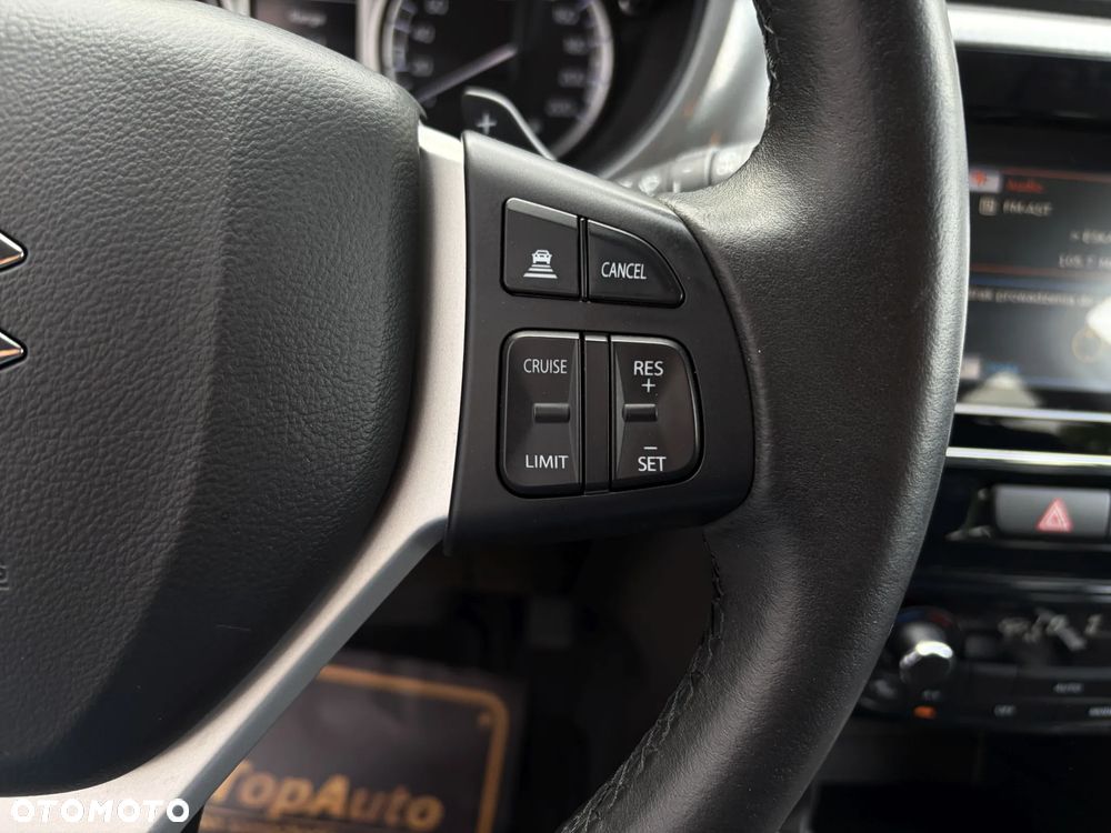 Suzuki Vitara 1.6 Premium 2WD - 25