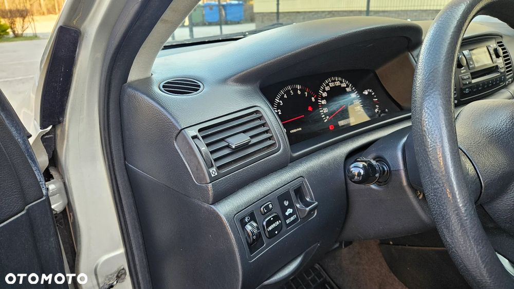 Toyota Corolla 1.4 VVT-i Terra - 13