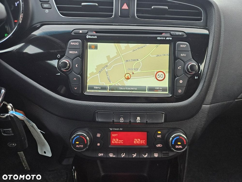 Kia Ceed 1.6 CRDi SCR L Business Line Plus - 27