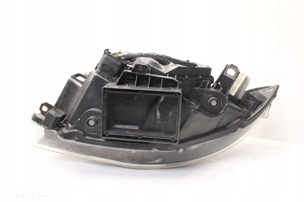 BMW 1 E81 E82 E87 E88 REFLEKTOR PRAWY LAMPA PRAWA PRZEDNIA PRZÓD SOCZEWKA - 10