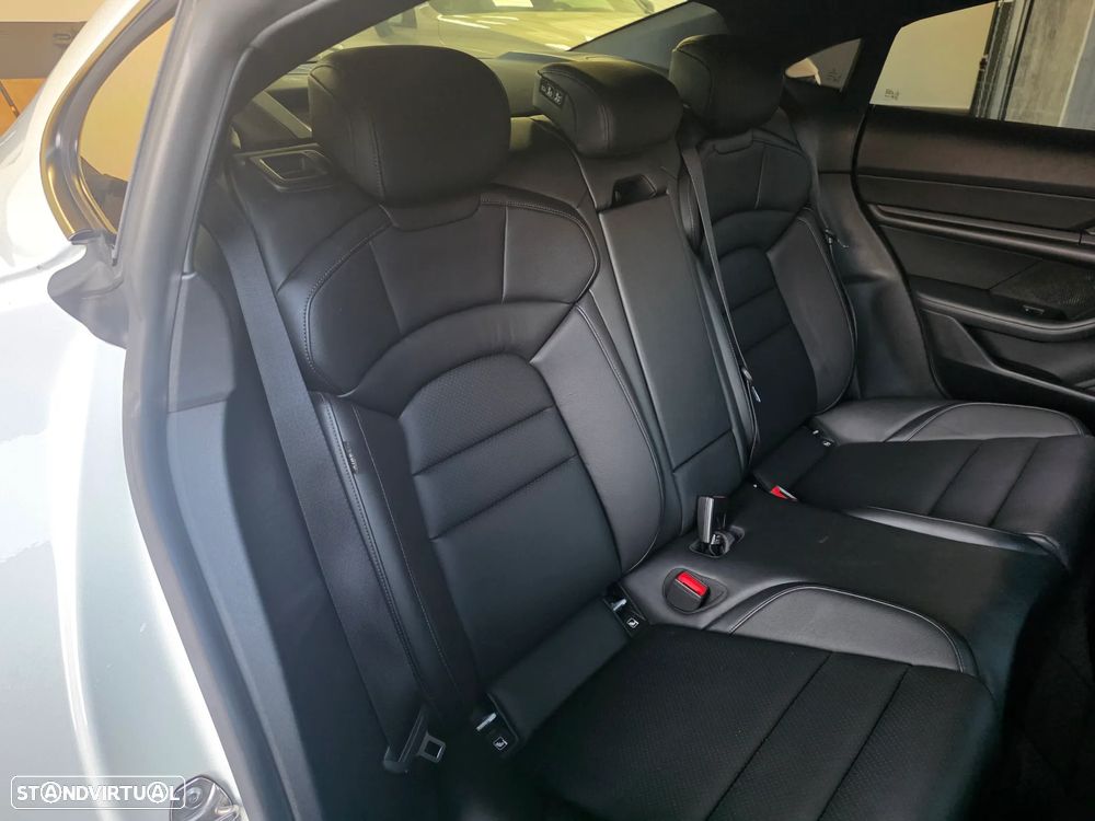 Porsche Taycan Bateria Performance Plus - 20