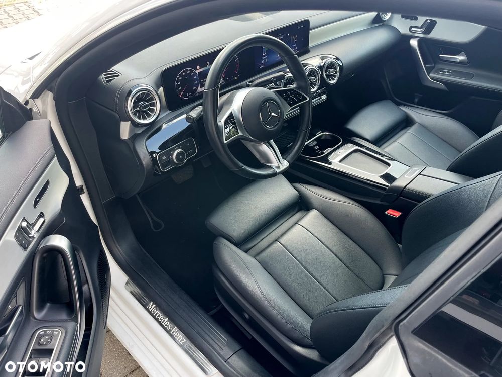 Mercedes-Benz Cla 2024 photo 2
