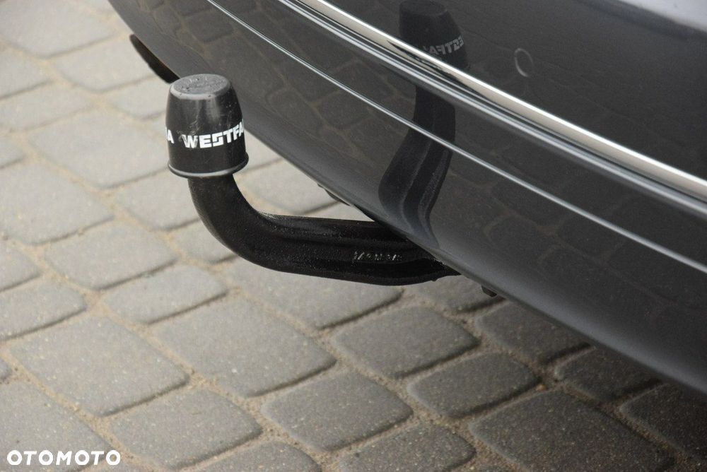 Mercedes-Benz Klasa C - 16