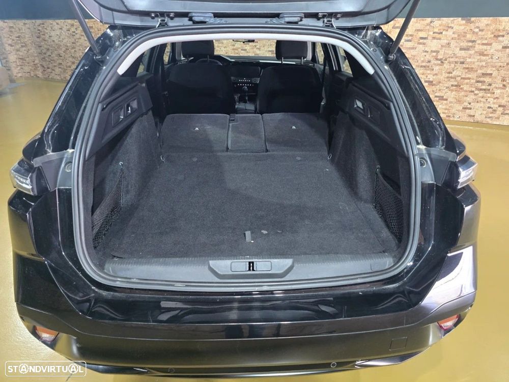 Peugeot 308 SW - 13