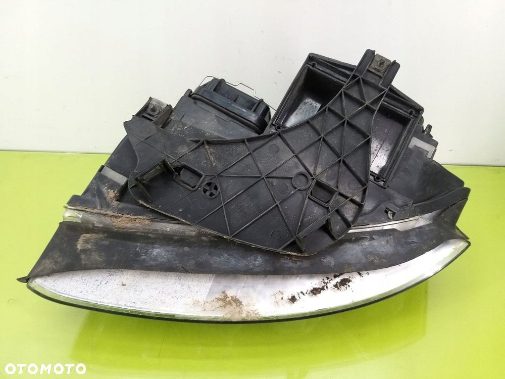 Reflektor lampa przód prawa Audi A4 B6 8E 2000-2004 DEPO - 6