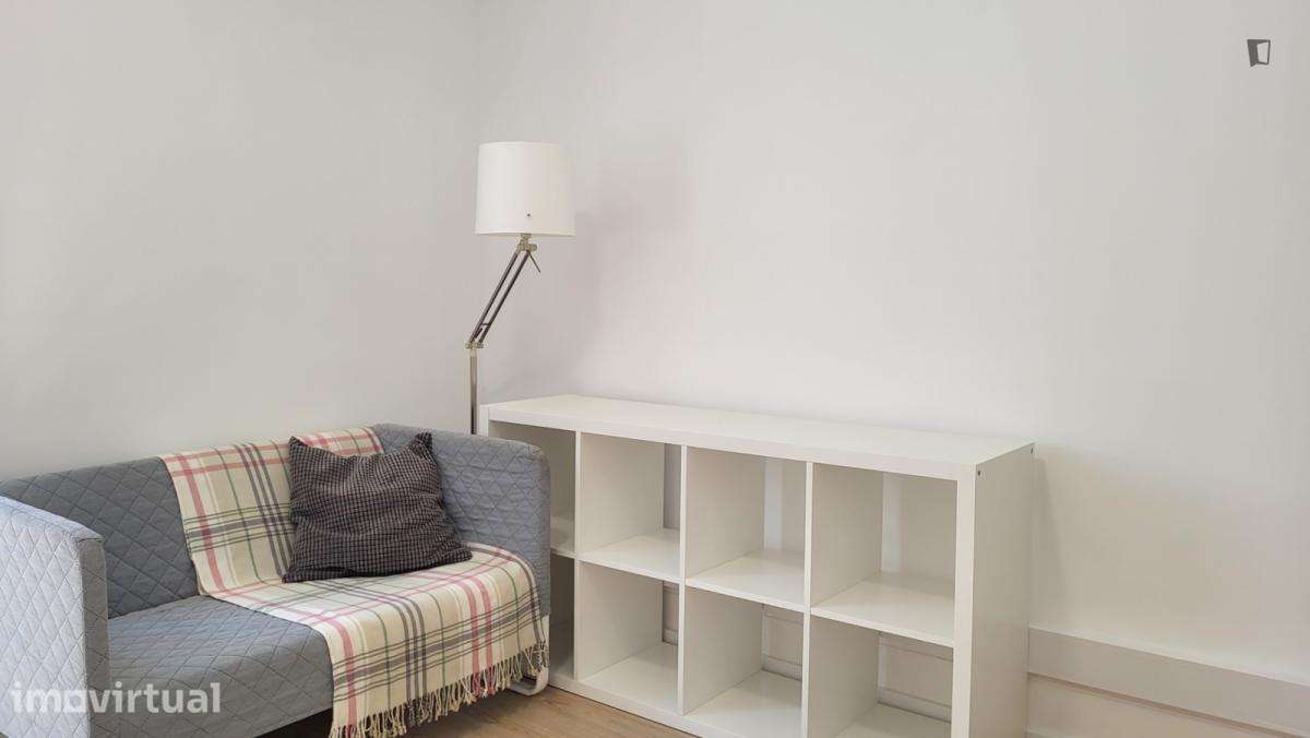 Quarto - localizado em Rio Tinto Porto - Grande imagem: 5/53