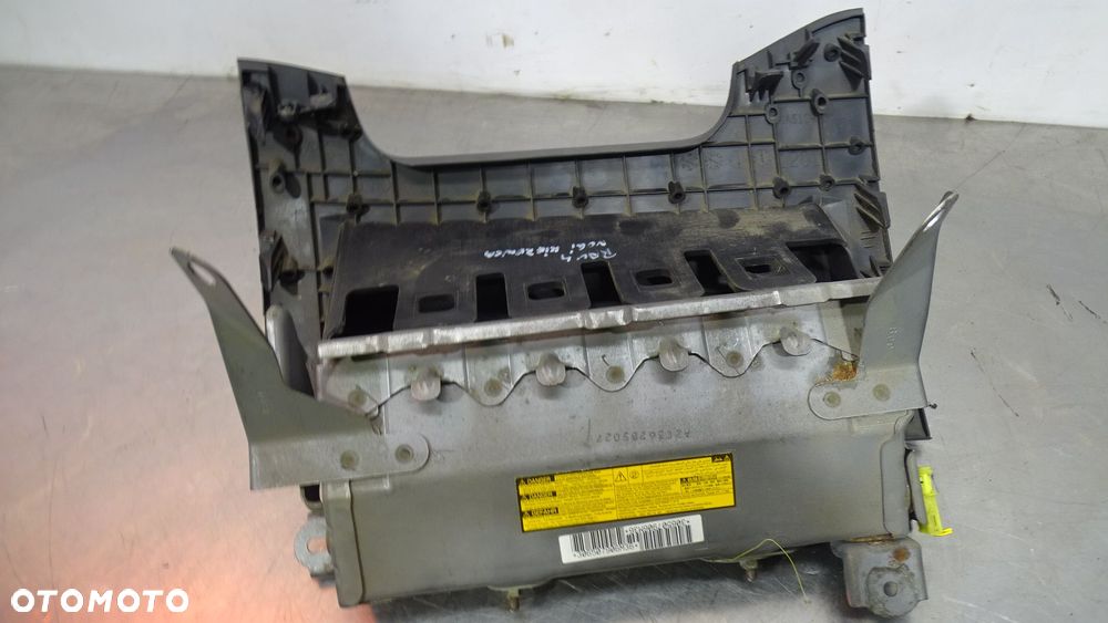 PODUSZKA KOLANOWA TOYOTA RAV4 III 2.2D-CAT - 3