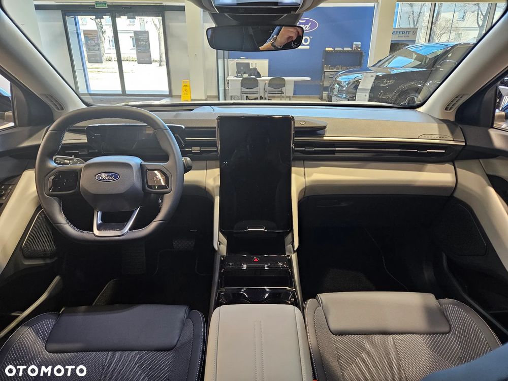 Ford Explorer 77kWh RWD - 23