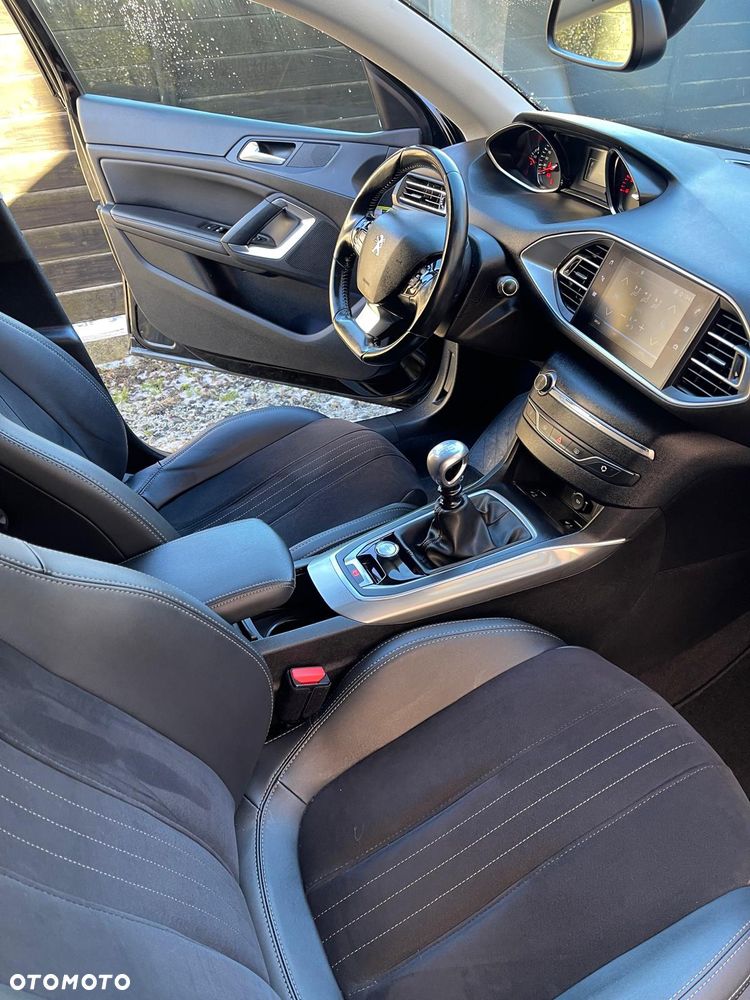 Peugeot 308 BlueHDi 150 Stop & Start Active - 13