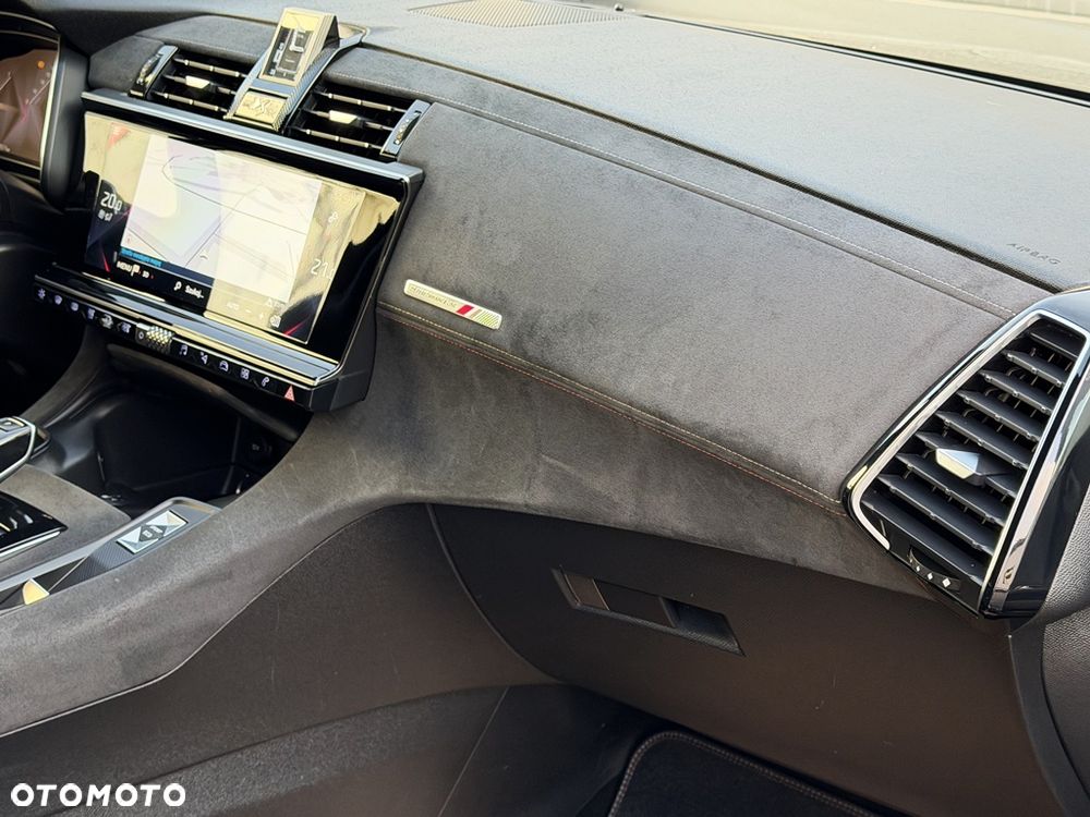 DS Automobiles DS 7 Crossback 1.6 PureTech Performance Line + - 35