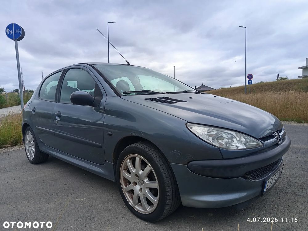 Peugeot 206 1.4 Happy - 4
