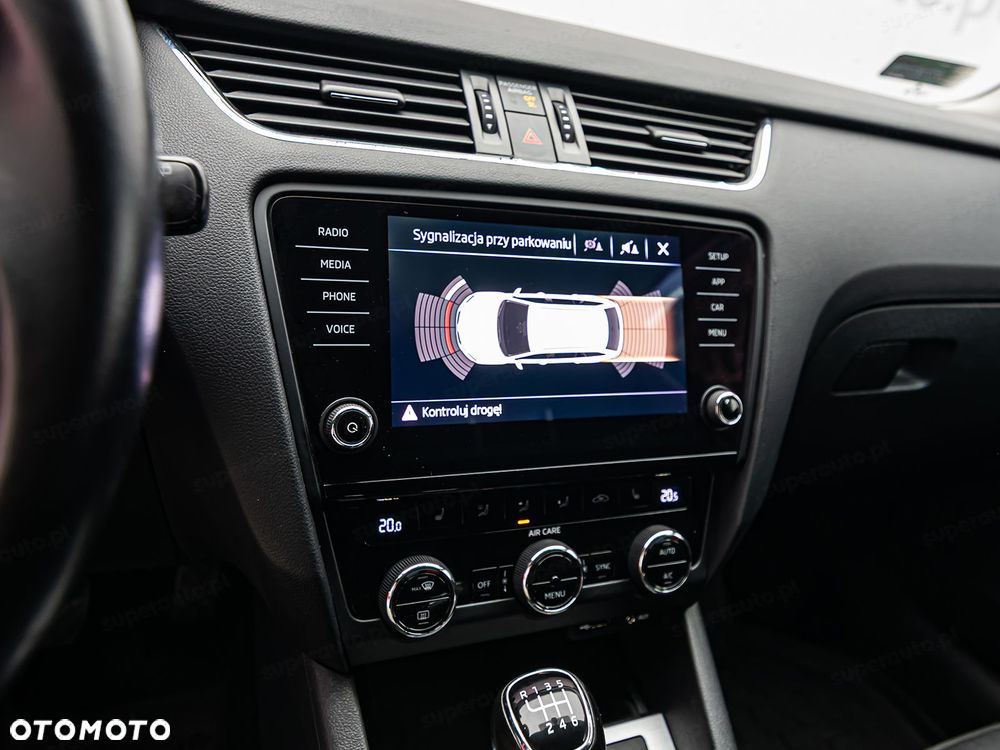 Skoda Octavia 1.4 TSI Ambition - 17