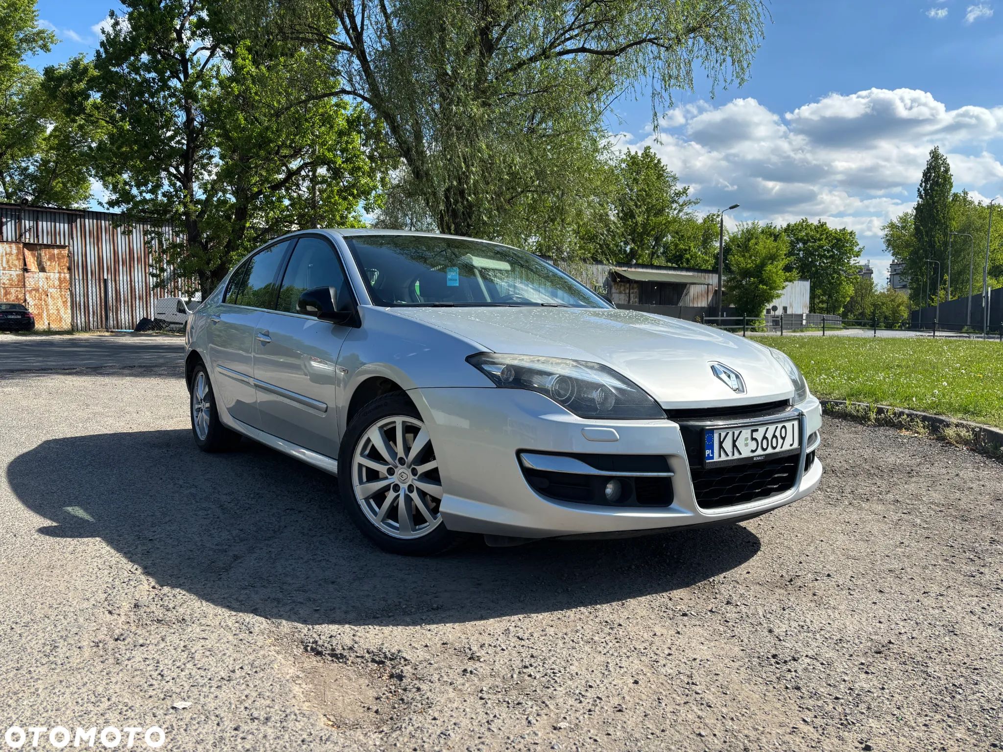 Renault Laguna 2.0 dCi Bose Edition - 1