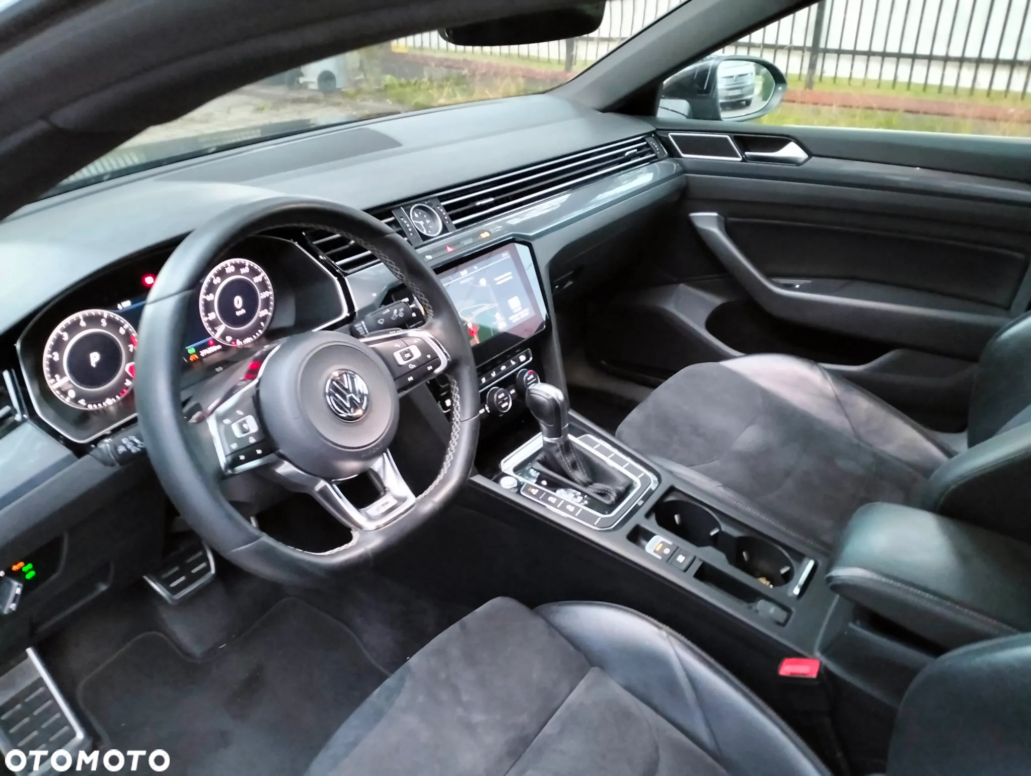 Volkswagen Arteon 2.0 TSI R-Line DSG - 10