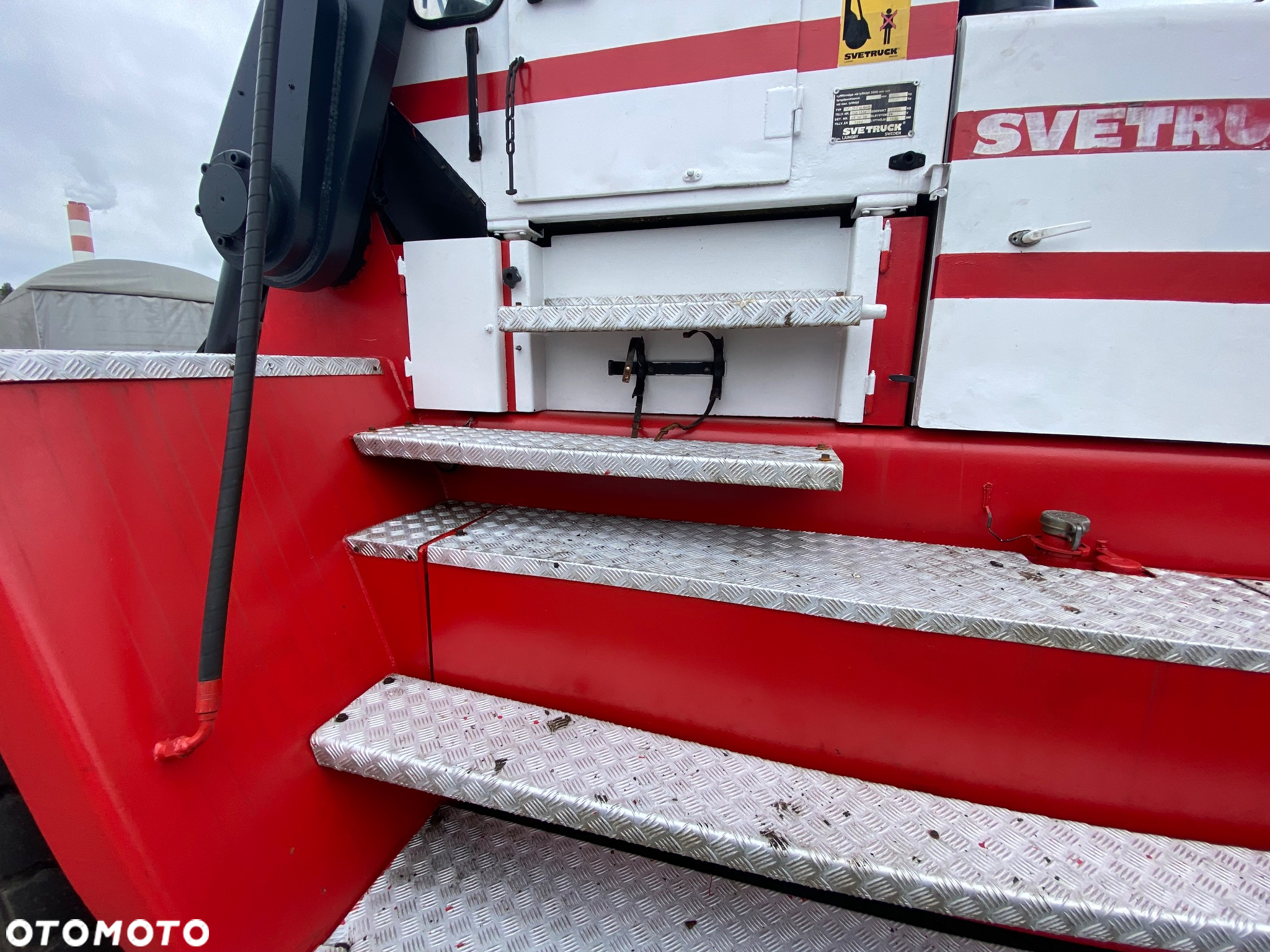 Svetruck TMF 12/9 HB / 1 WŁ. / STAN BDB. / MOZLIWOSC INNEGO CHWYTAKA / SERWIS / 12T ŁAD. - 24