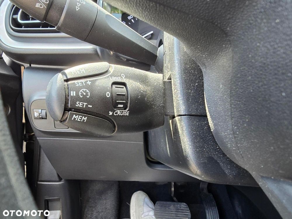 Citroën C3 1.2 PureTech Max EAT6 - 23