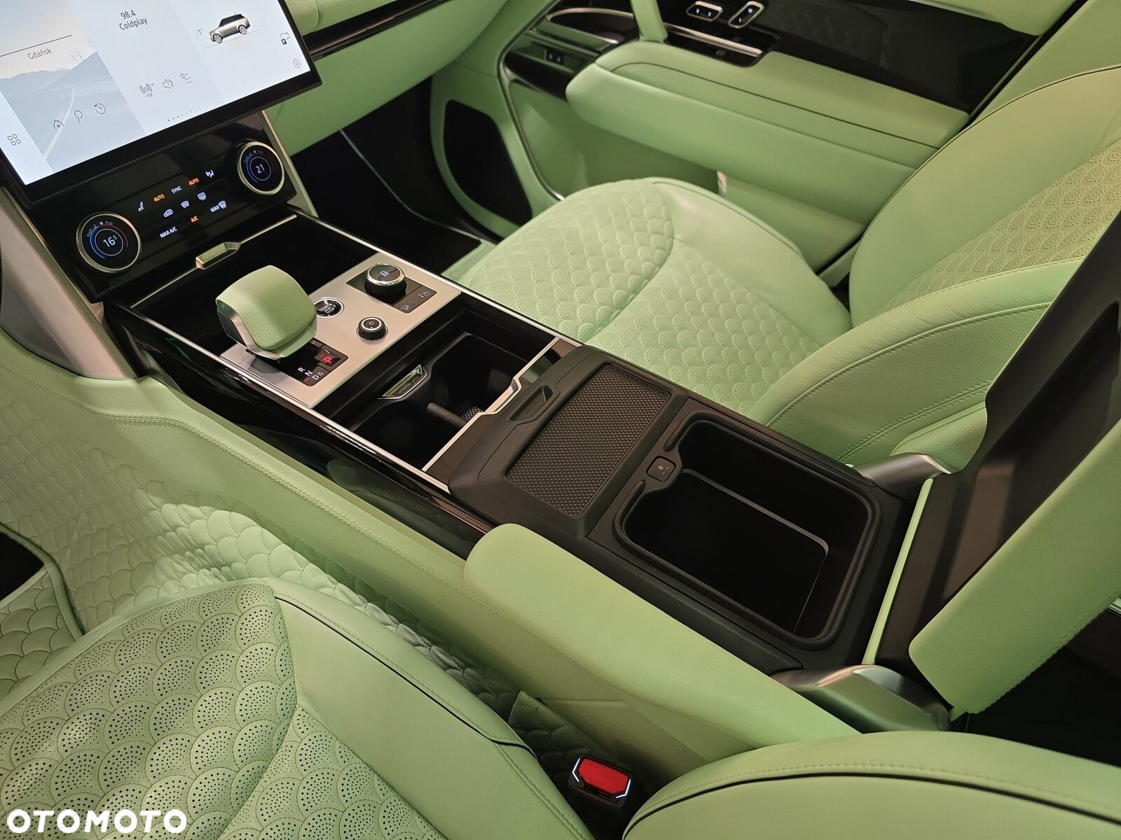 Land Rover Range Rover - 18