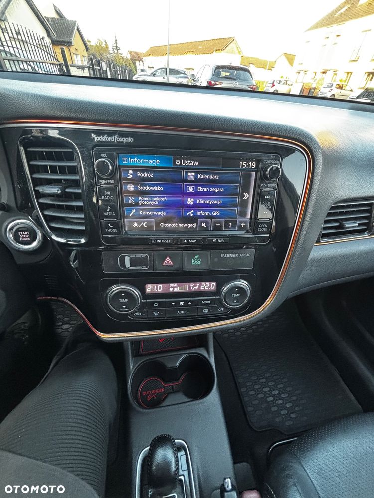 Mitsubishi Outlander 2.0 Intense + Navi 4WD CVT - 5