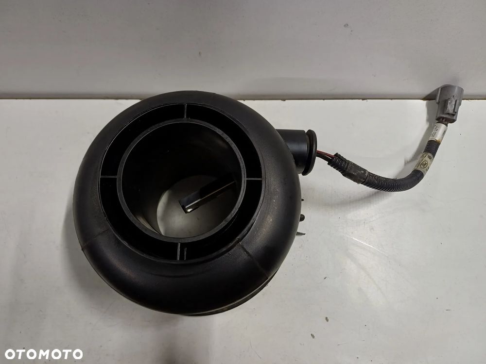 Obudowa filtra powietrza przeplywomierz FORD F150 4.2 V6 03-08R - 4