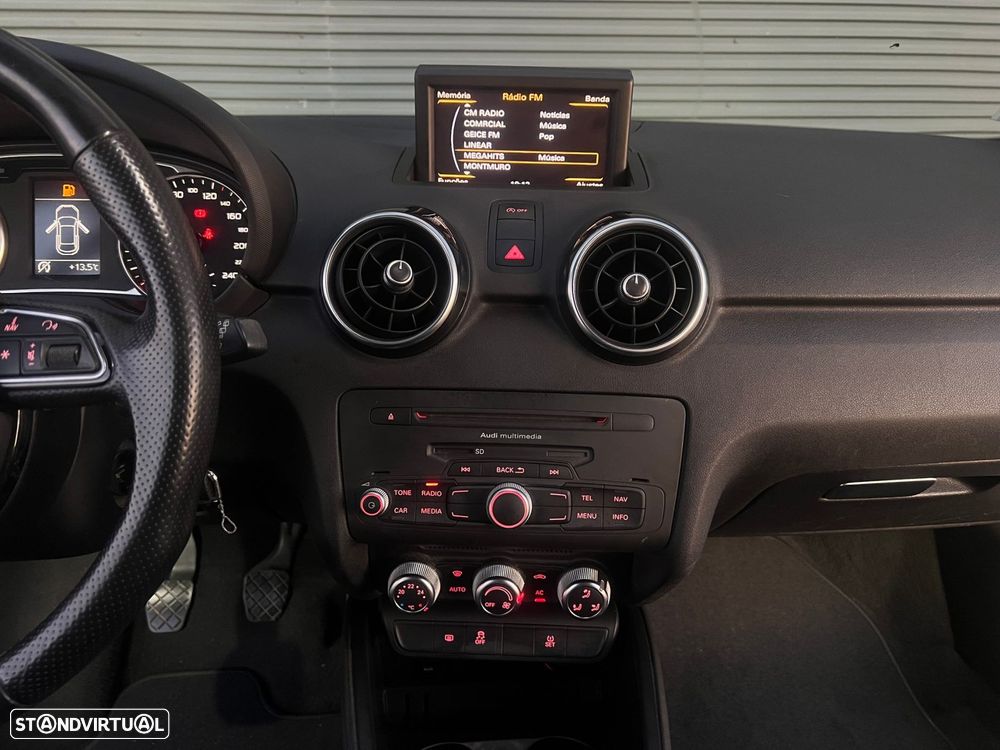 Audi A1 1.6 TDI S-line - 14