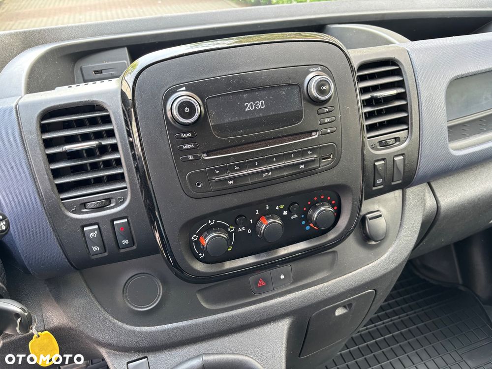 Opel Vivaro - 7