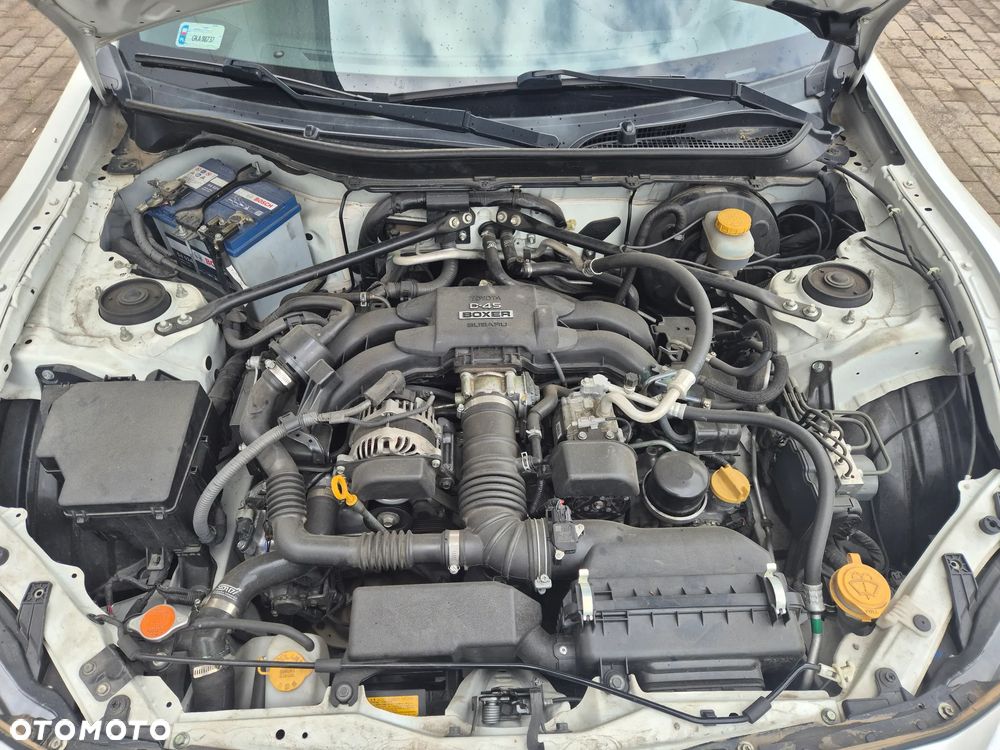 Toyota GT86 2.0 Premium - 10