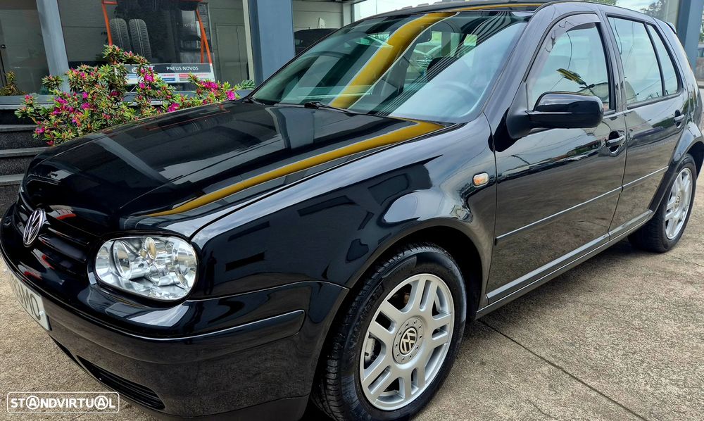 VW Golf 1.9 TDi 25 Anos - 26