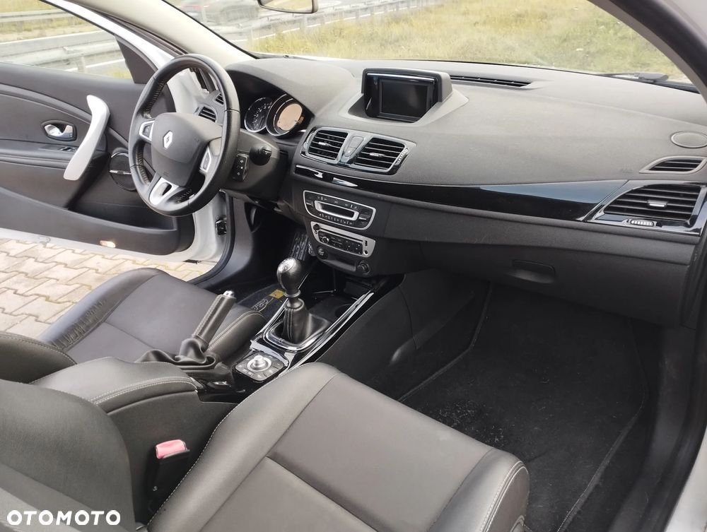 Renault Megane ENERGY TCe 115 Start & Stop Bose Edition - 10